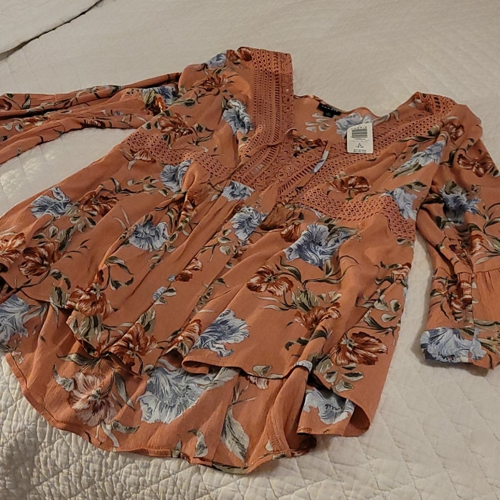 Floral Lace-Trim Peasant Blouse - Rust Floral